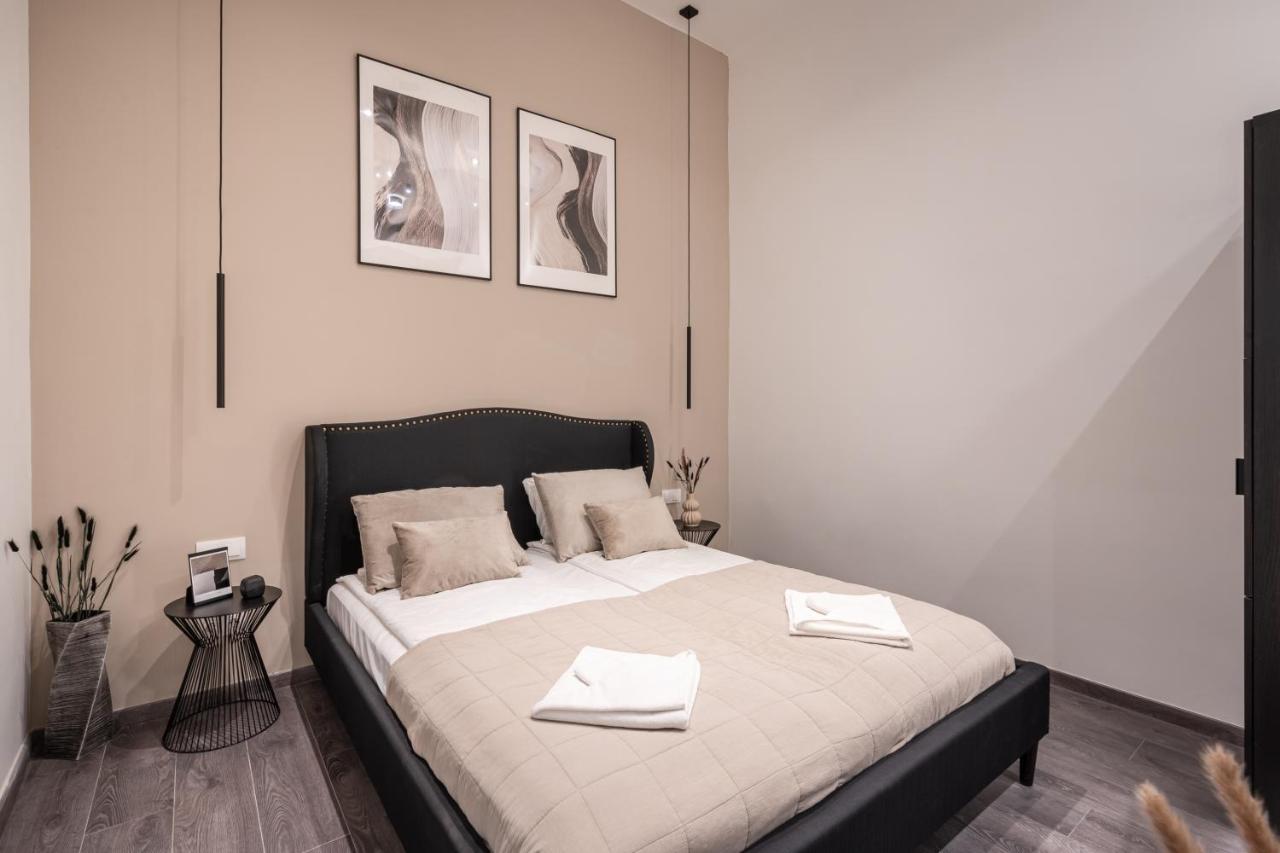 Kl31 - Urban Escape - Prime Location - Klauzal Square By Bqa Apartment Budapest Room photo