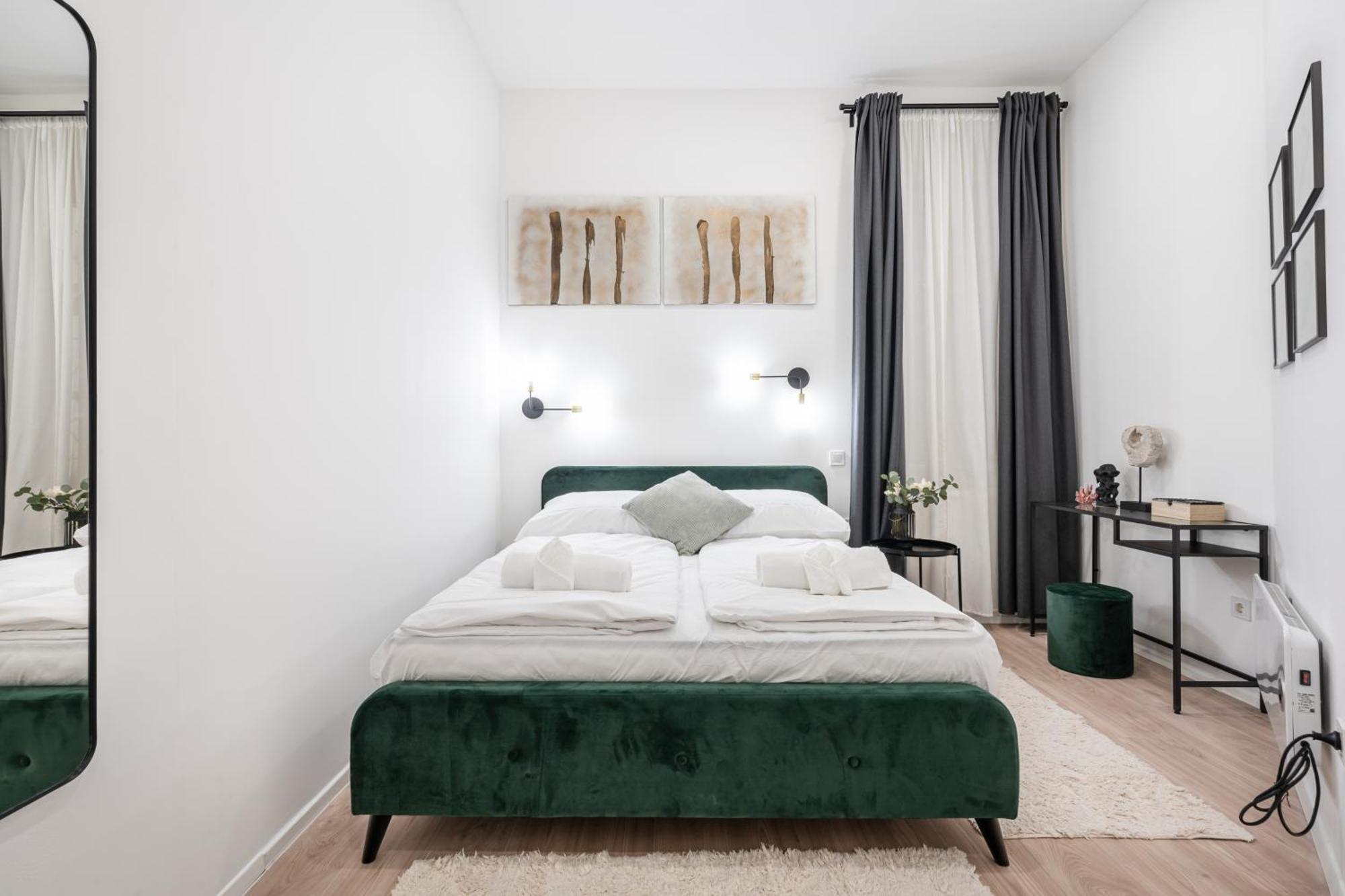 Kl31 - Urban Escape - Prime Location - Klauzal Square By Bqa Apartment Budapest Exterior photo
